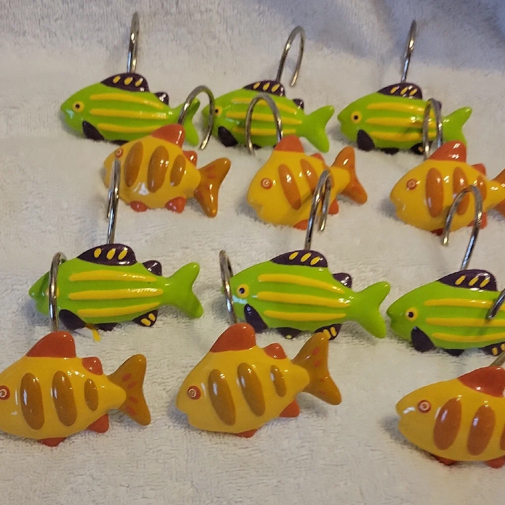 Colorful Fish Shower Hooks - Green & Yellow (Unbranded)